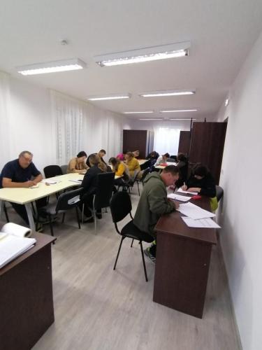 8403d923-2e94-4351-8dbd-67d40fefe836